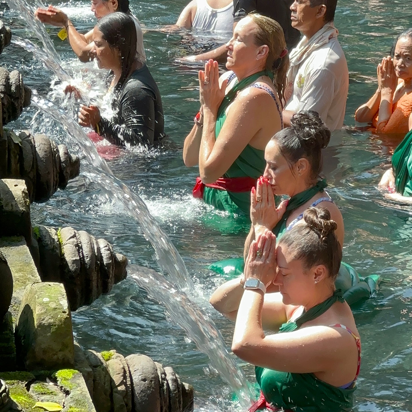 Tirta Empul water blessing